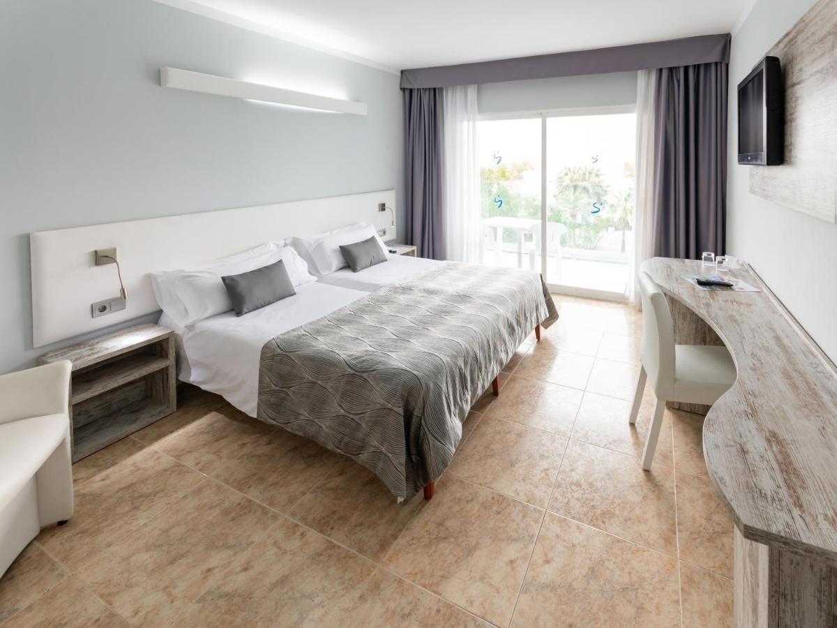 Chambre Quadruple avec Balcon